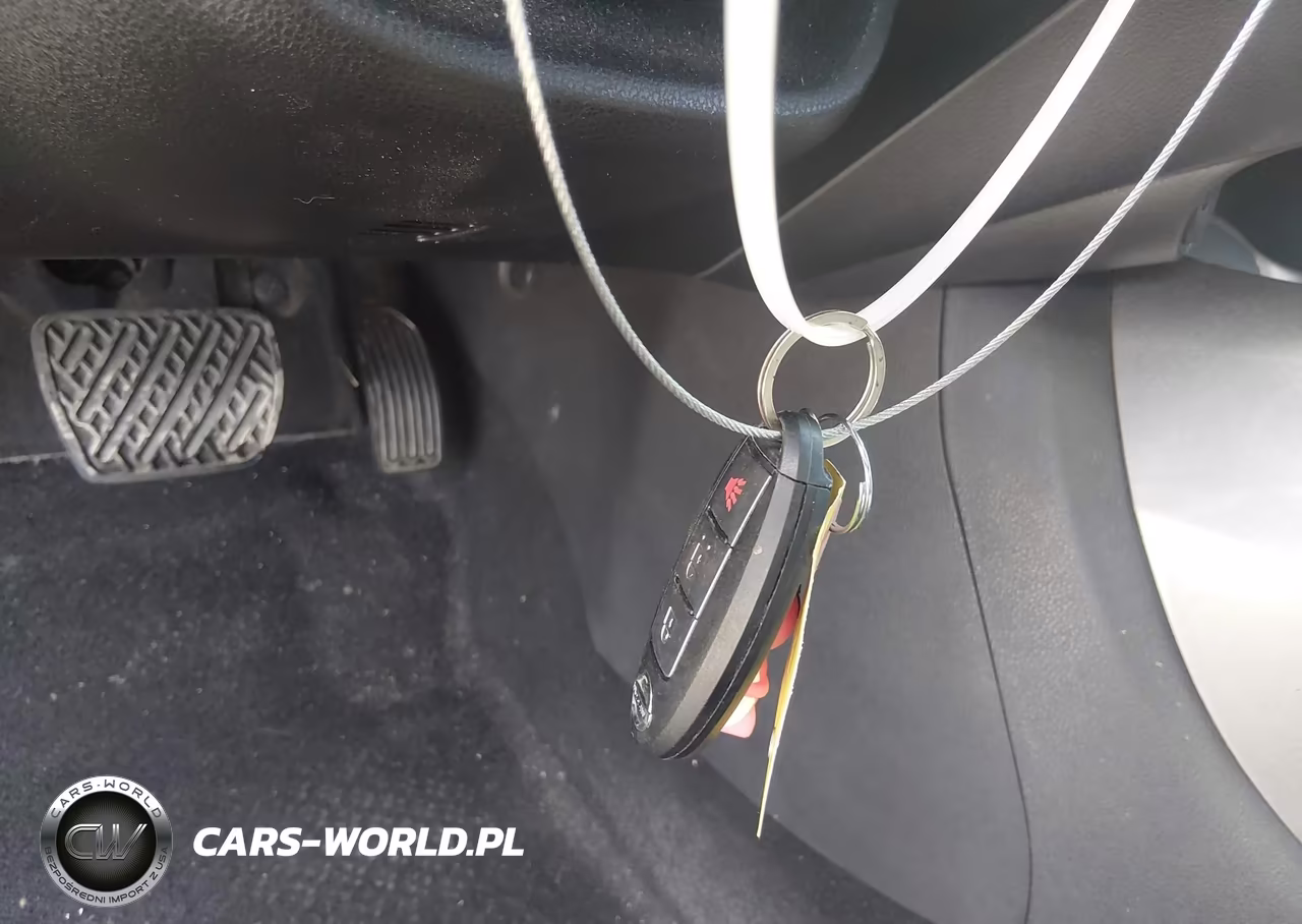 2016 Nissan Juke S VIN:JN8AF5MR2GT605188 - 11
