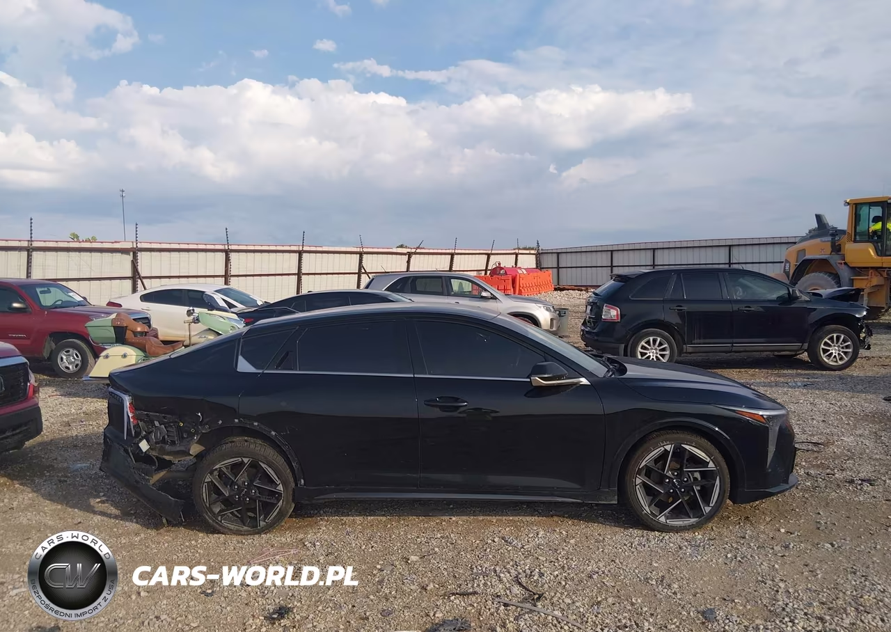 2025 Kia K4 Gt-Line VIN:3KPFW4DE6SE055536 - 13