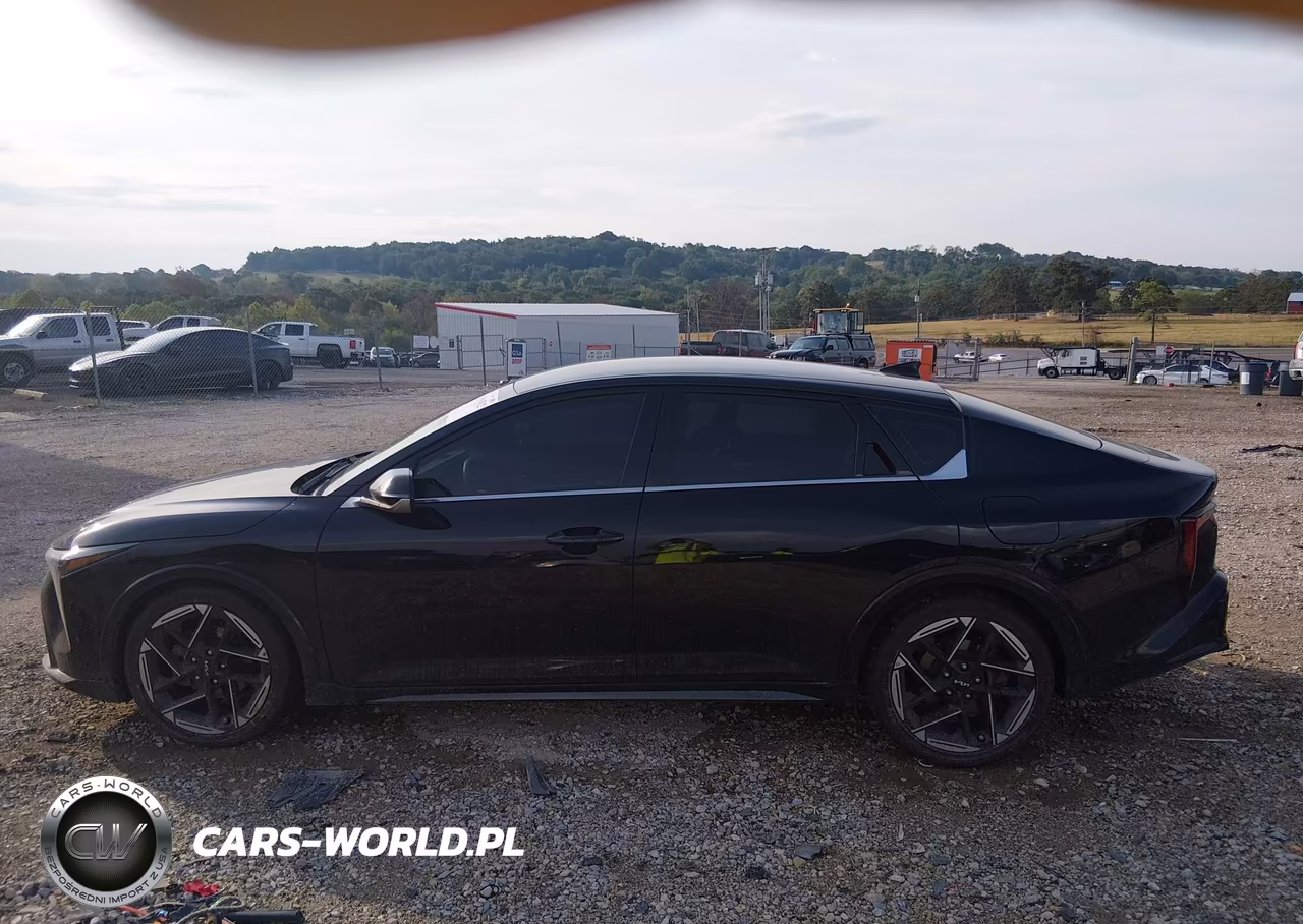 2025 Kia K4 Gt-Line VIN:3KPFW4DE6SE055536 - 14