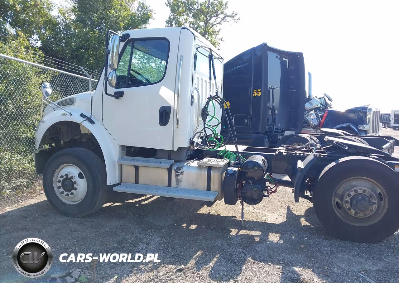 2019 Freightliner M2 106 VIN:1FUBCYD25KHLL0157 - 11