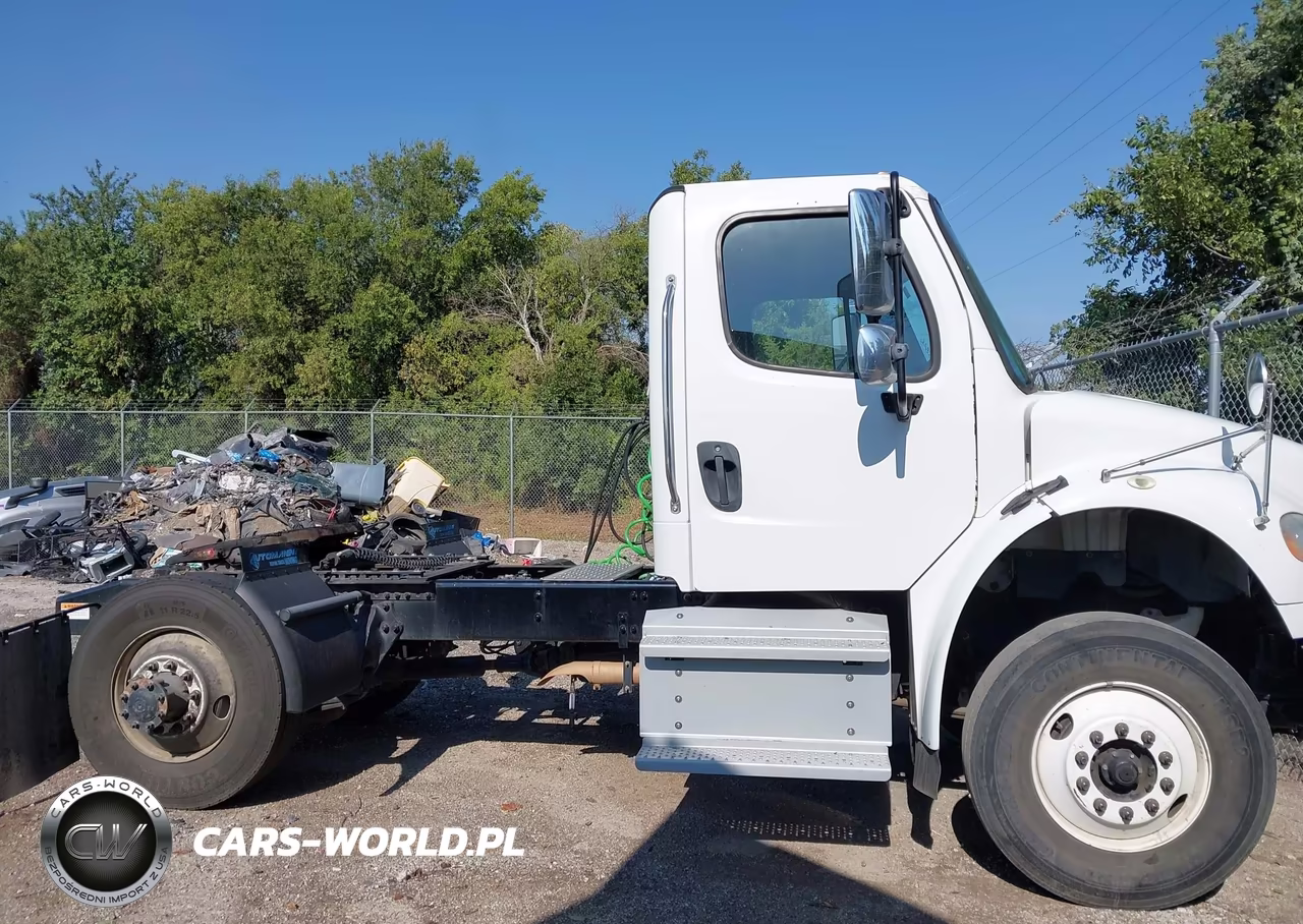 2019 Freightliner M2 106 VIN:1FUBCYD25KHLL0157 - 14
