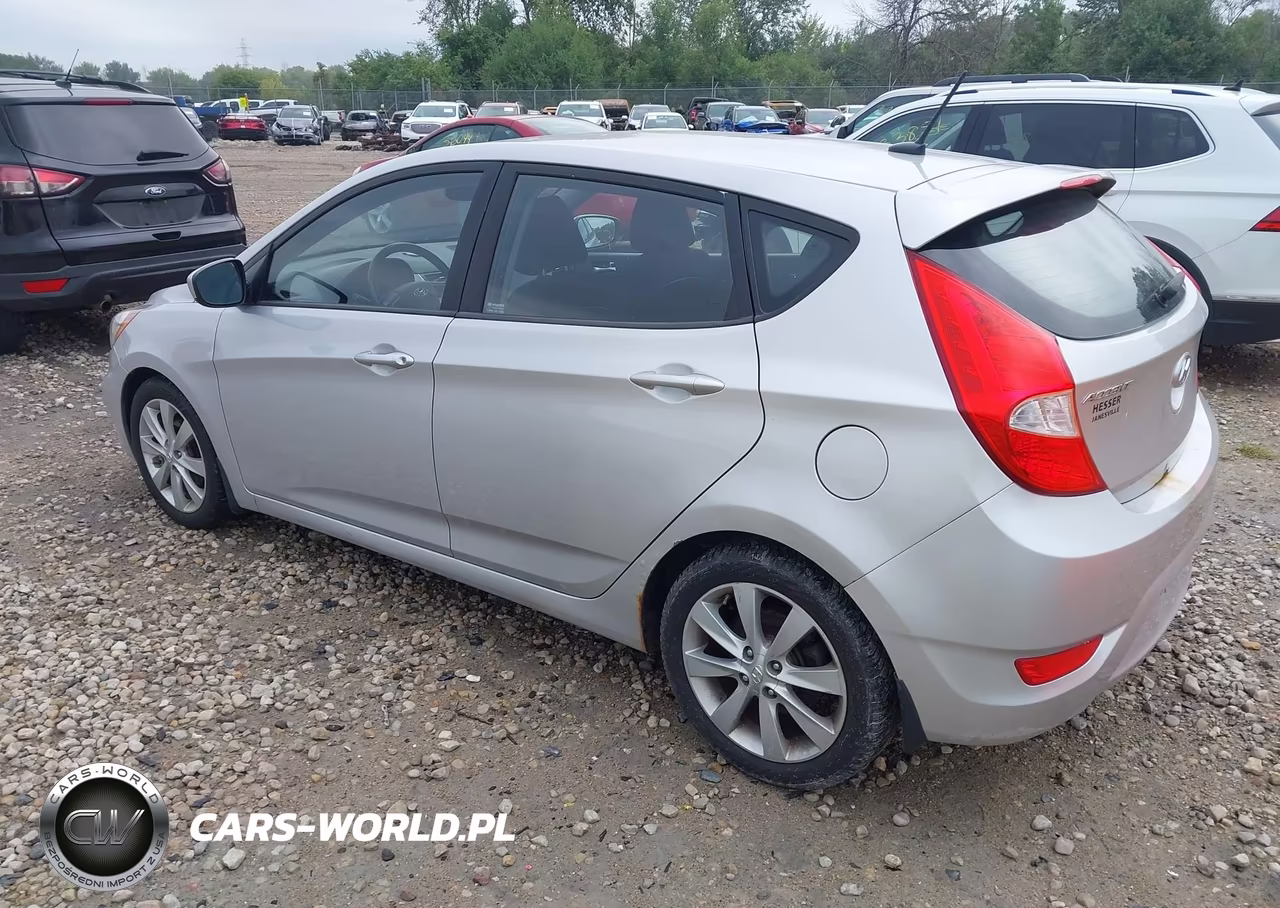 2012 Hyundai Accent Se VIN:KMHCU5AE9CU029708 - 3
