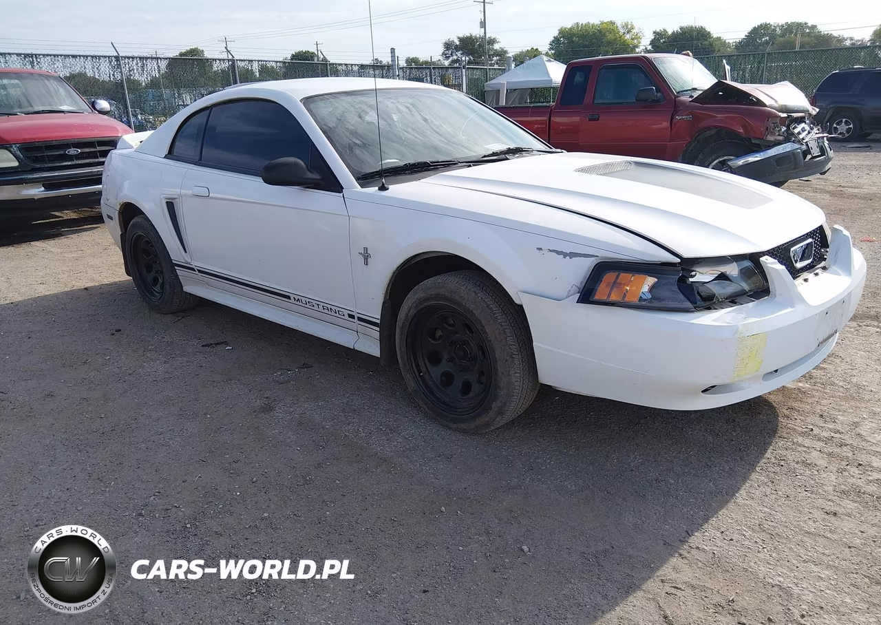 2000 Ford Mustang