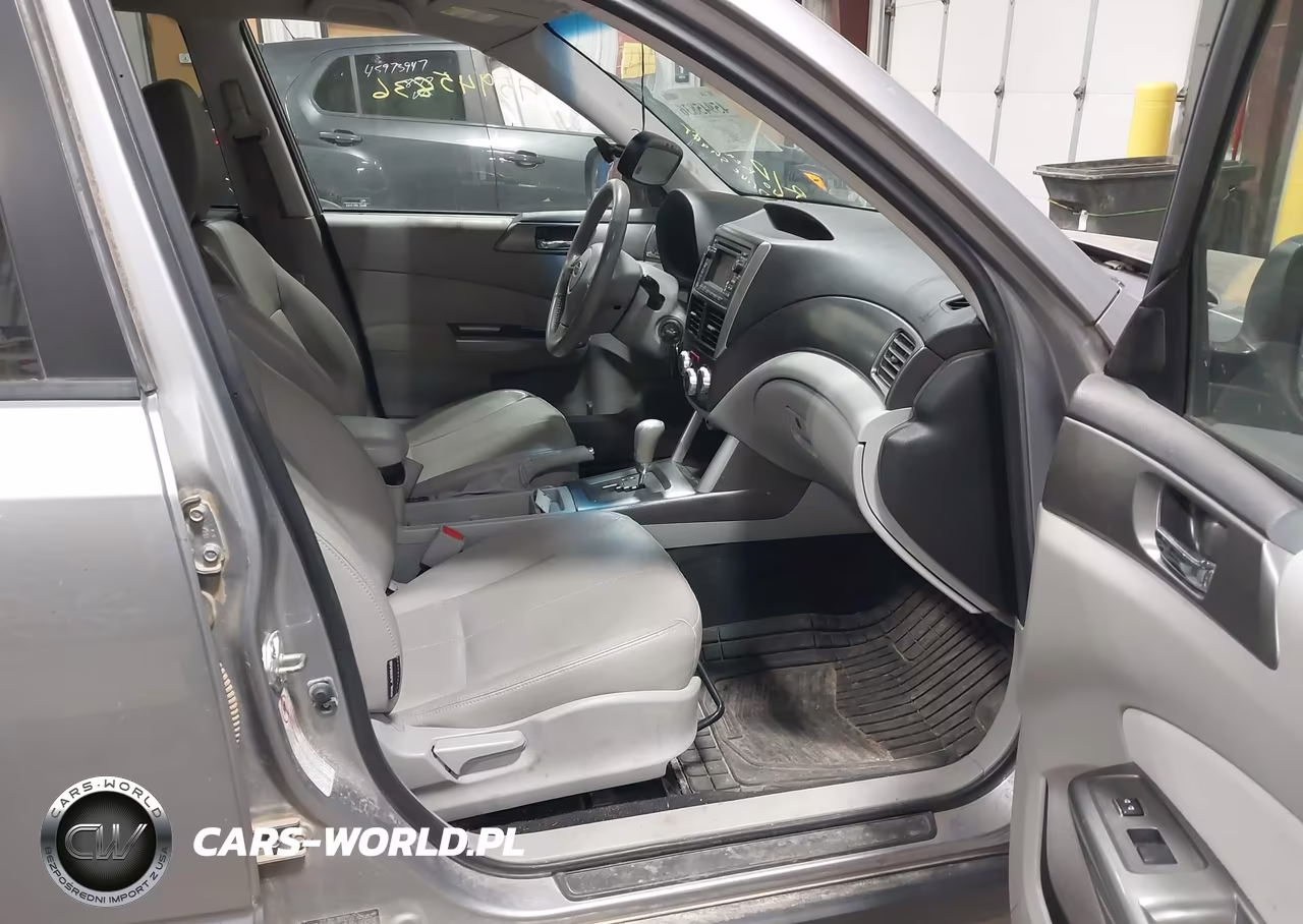 2011 Subaru Forester 2.5X Limited VIN:JF2SHBEC5BH747180 - 5