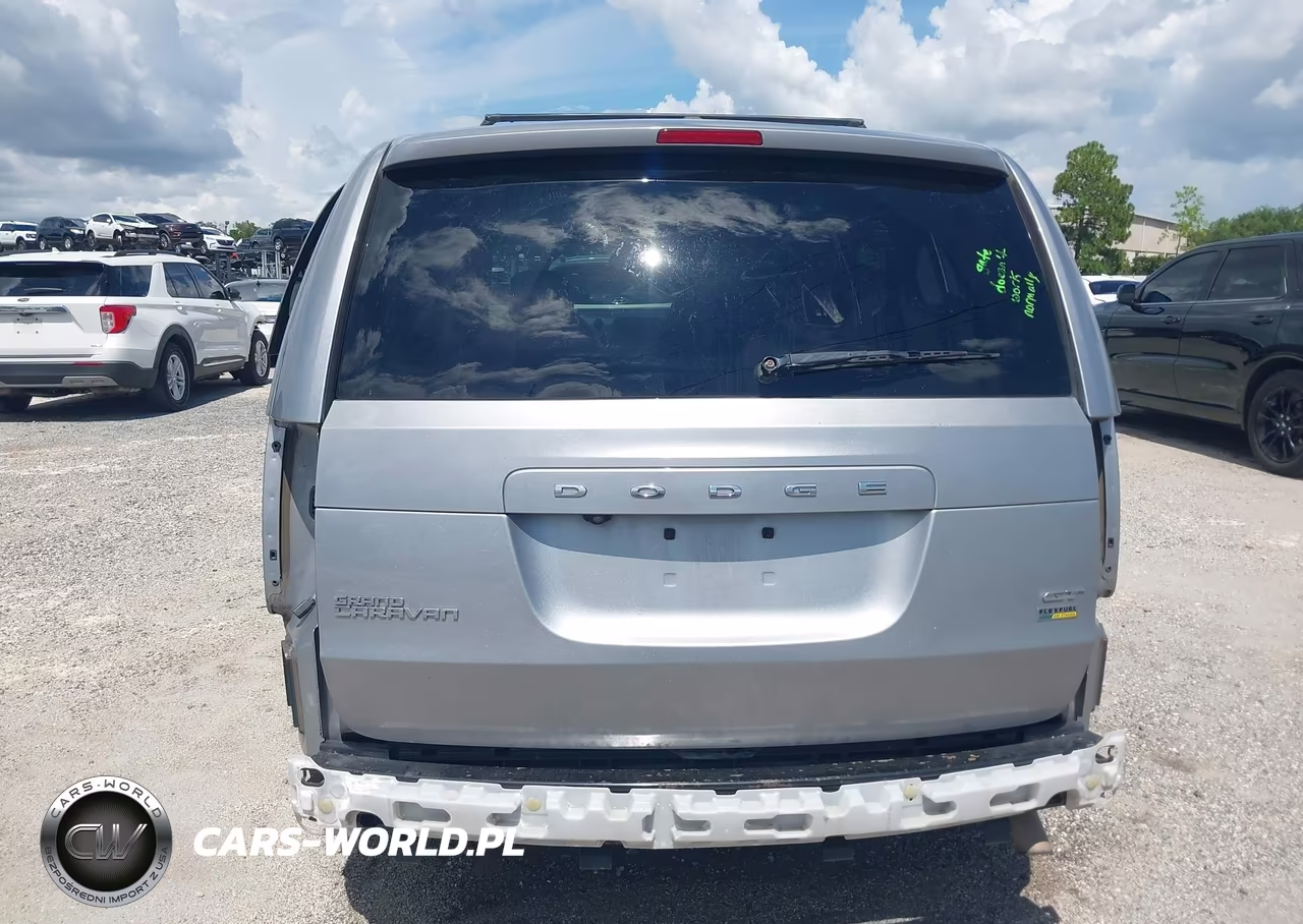 2019 Dodge Grand Caravan Gt VIN:2C4RDGEG8KR660614 - 17