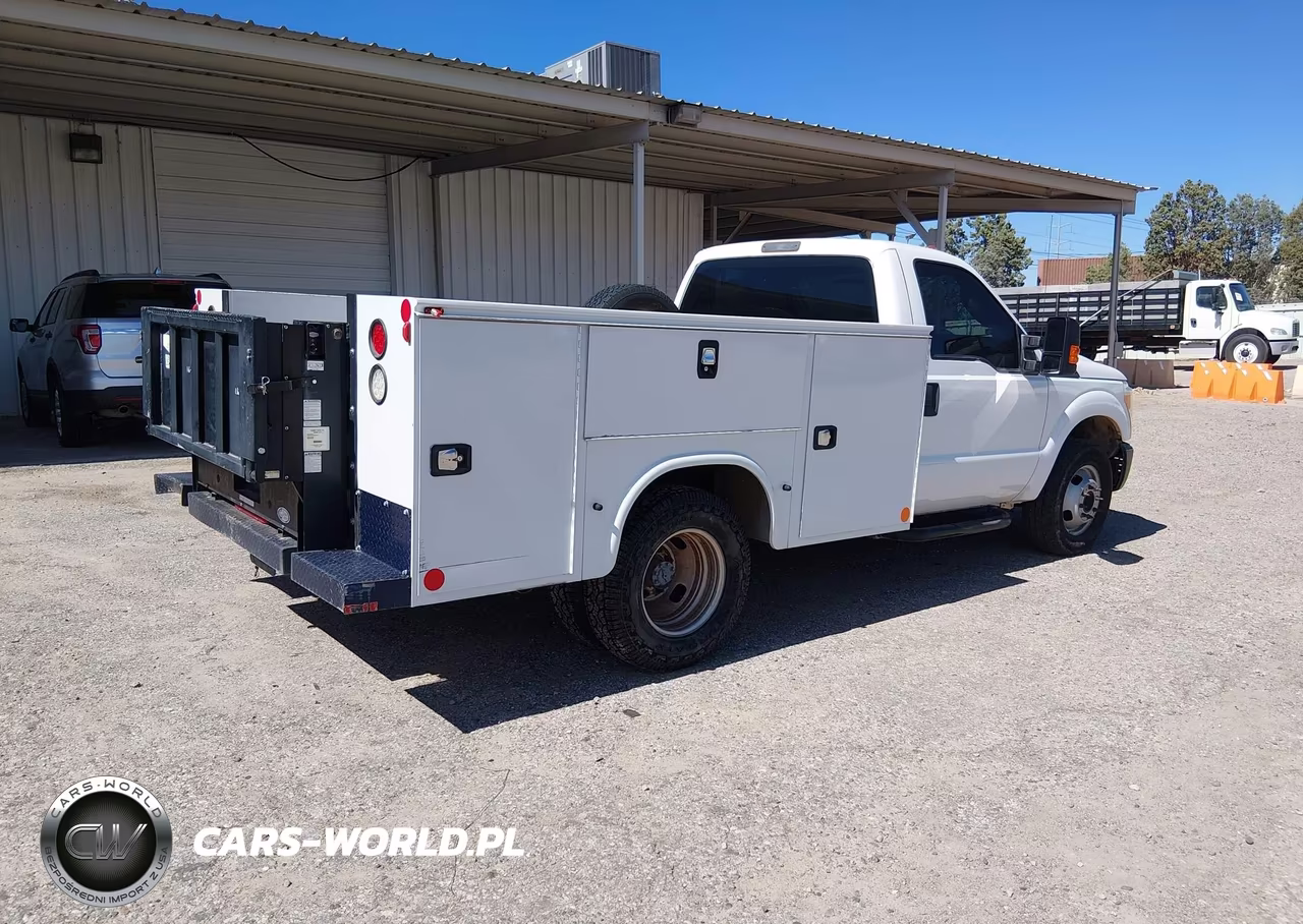 2015 Ford F-350 Chassis Xl VIN:1FDRF3G65FED44500 - 4