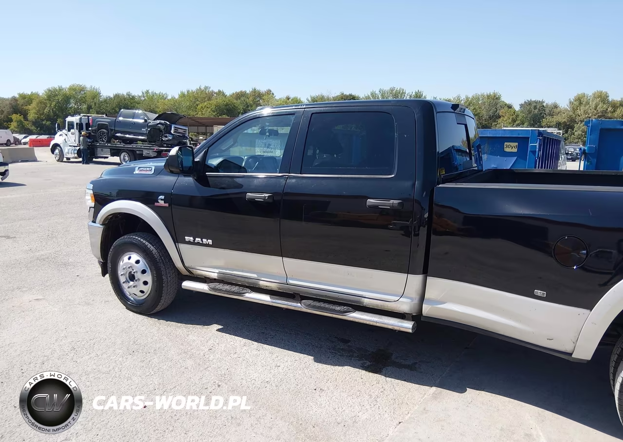 2019 Ram 3500 Tradesman VIN:3C63RRGL3K6711480 - 16