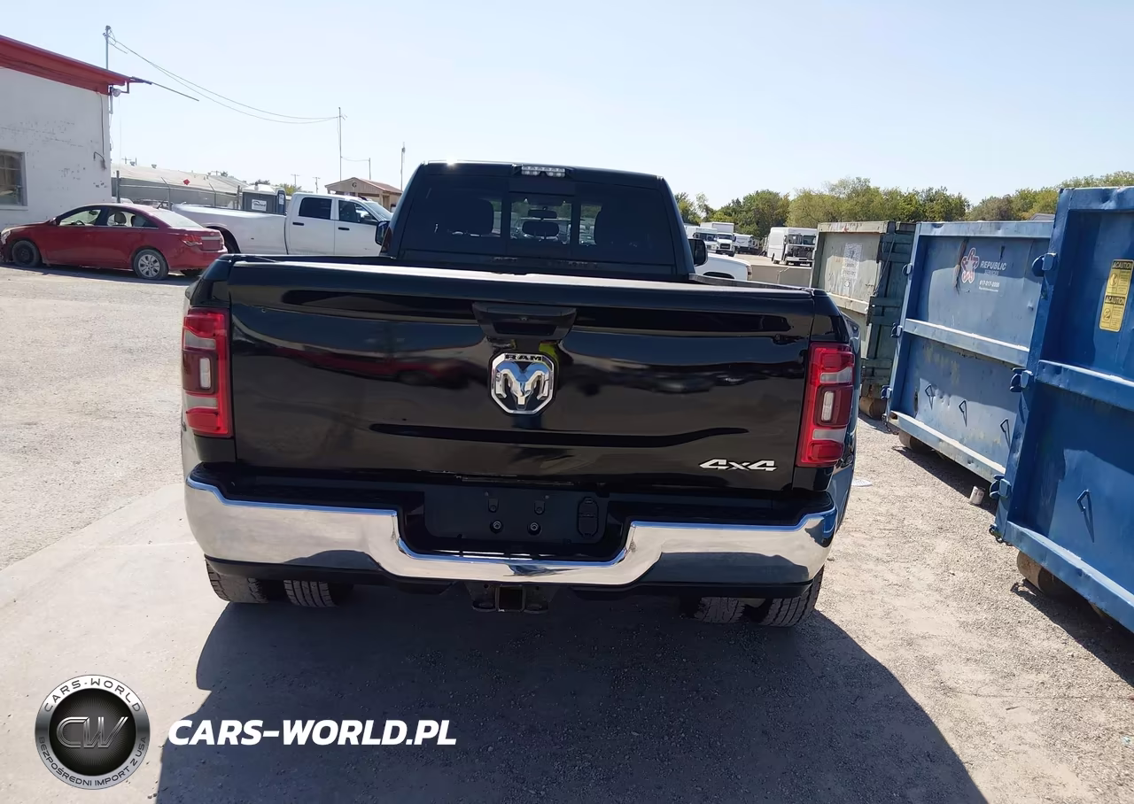 2019 Ram 3500 Tradesman VIN:3C63RRGL3K6711480 - 17