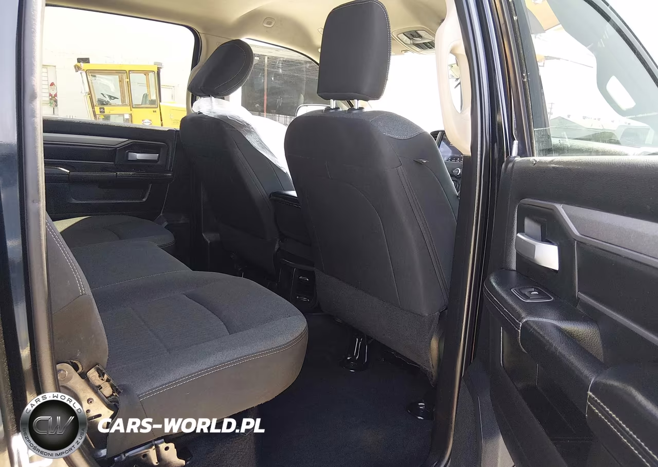 2019 Ram 3500 Tradesman VIN:3C63RRGL3K6711480 - 7