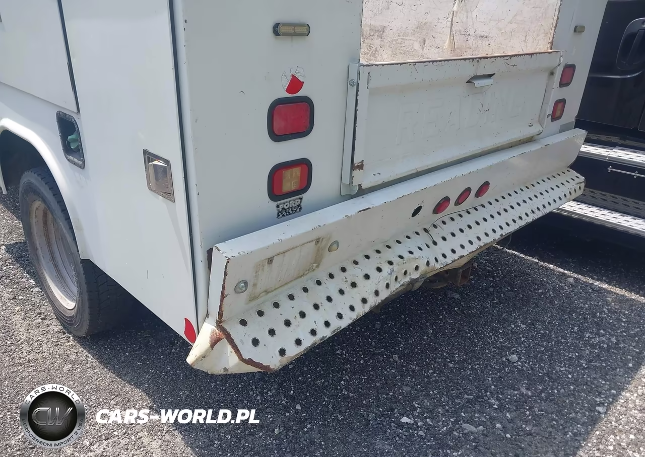 2012 Ford F-350 Chassis Xl VIN:1FD8W3GT0CEB38711 - 11