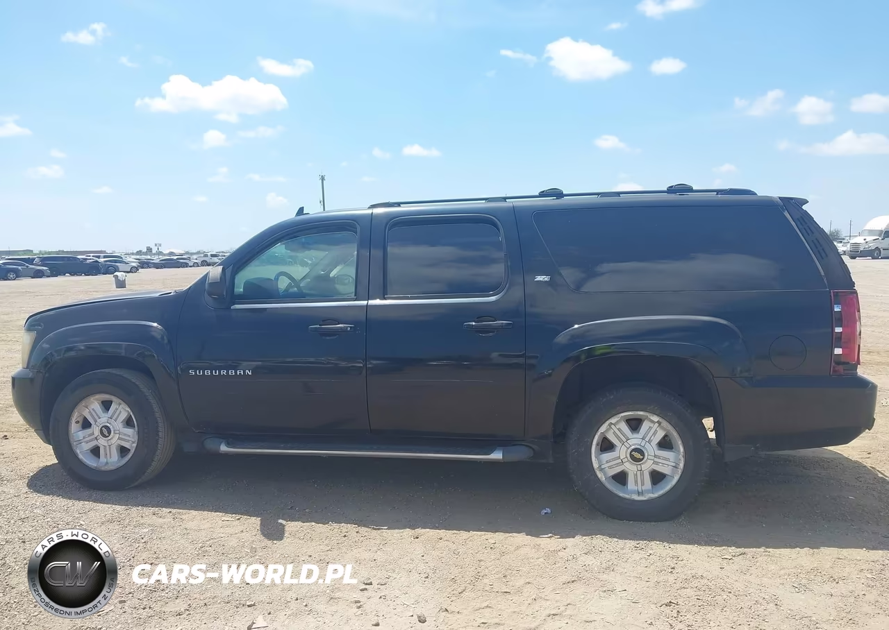 2011 Chevrolet Suburban Lt VIN:1GNSKJE31BR203089 - 14