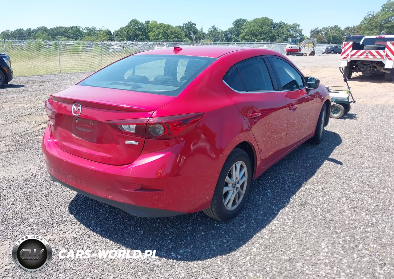 2015 Mazda Mazda3 I Touring VIN:3MZBM1V71FM207718 - 4