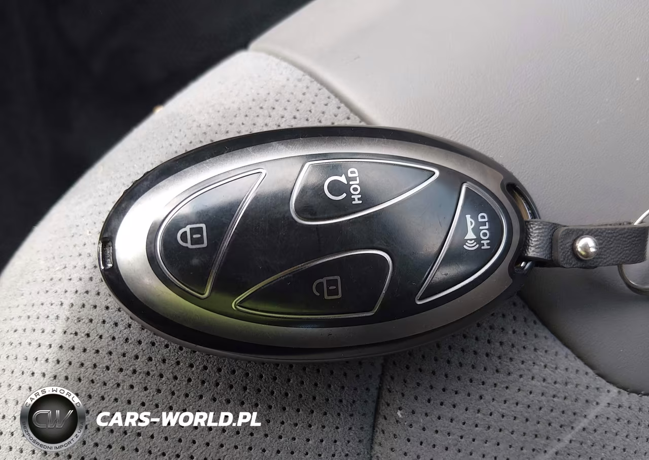2026 Hyundai Sonata N Line VIN:KMHL54JC8TA548756 - 11