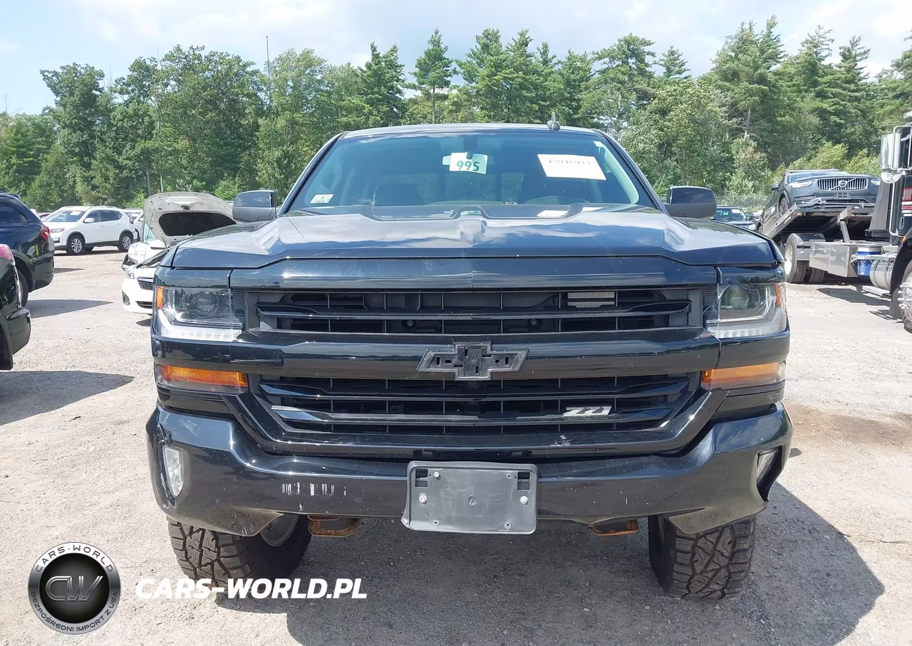 2018 Chevrolet Silverado 1500 2Lt VIN:1GCVKREC8JZ351534 - 12