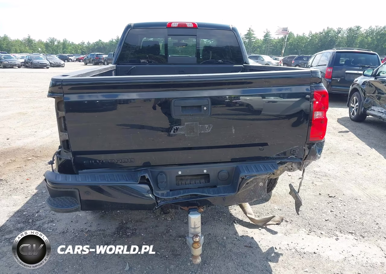 2018 Chevrolet Silverado 1500 2Lt VIN:1GCVKREC8JZ351534 - 16