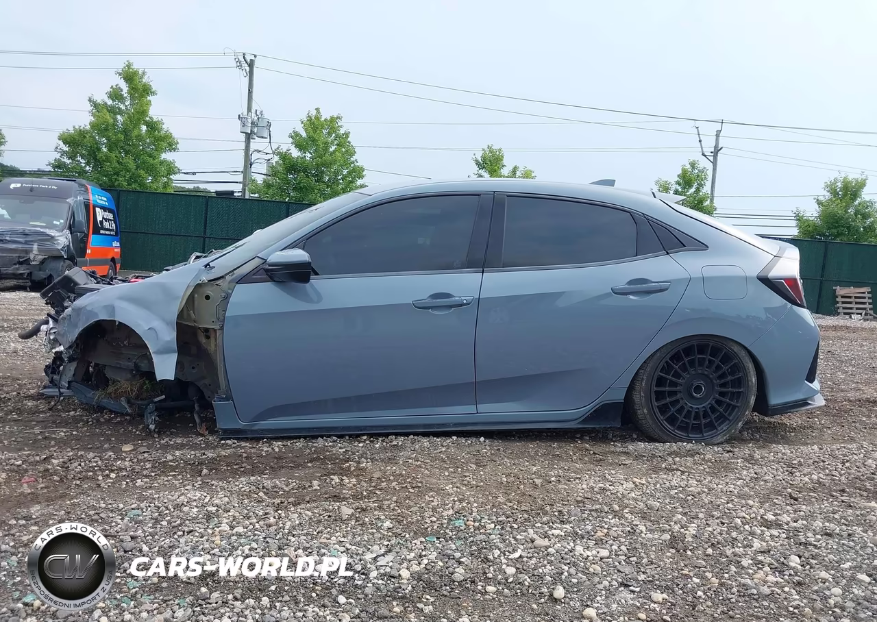 2019 Honda Civic Sport VIN:SHHFK7G42KU224511 - 14