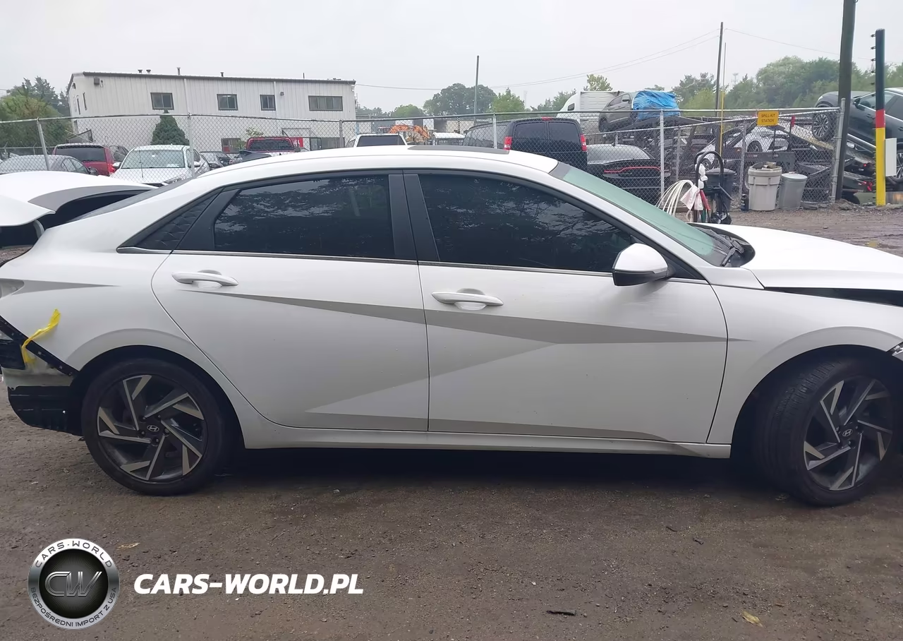 2025 Hyundai Elantra Hybrid Limited VIN:KMHLN4DJ1SU165569 - 14