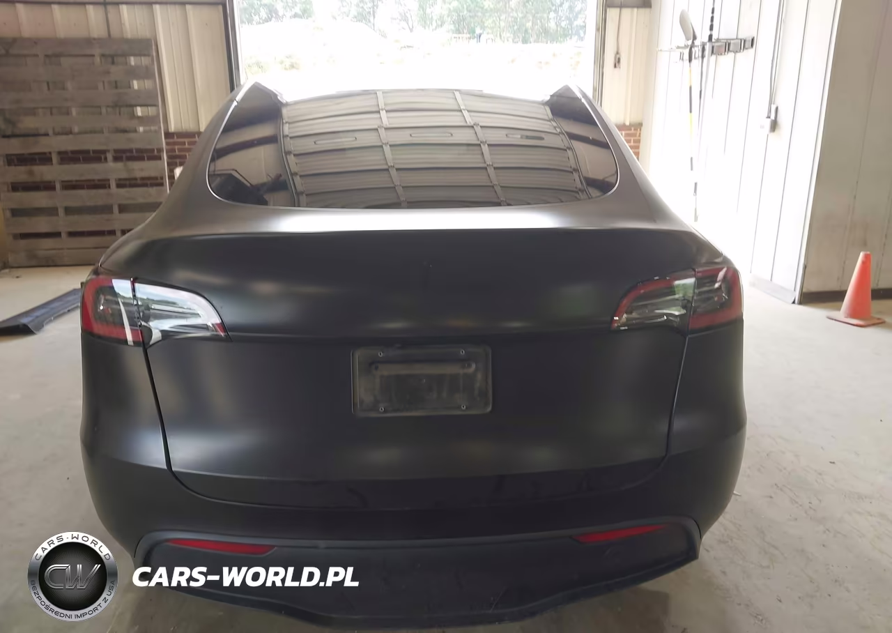 2023 Tesla Model Y Awd-Long Range Dual Motor All-Wheel Drive VIN:7SAYGDEE1PA163391 - 17