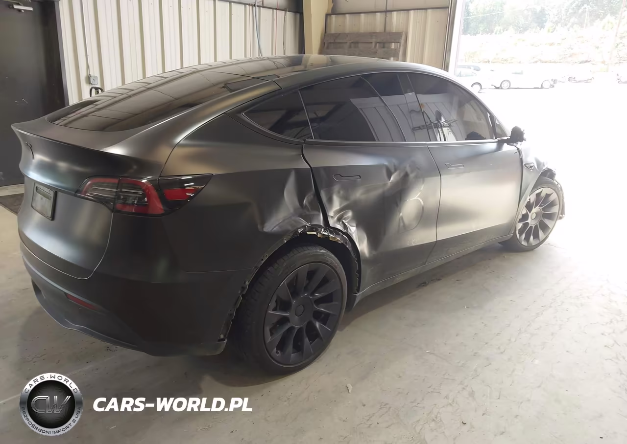 2023 Tesla Model Y Awd-Long Range Dual Motor All-Wheel Drive VIN:7SAYGDEE1PA163391 - 4