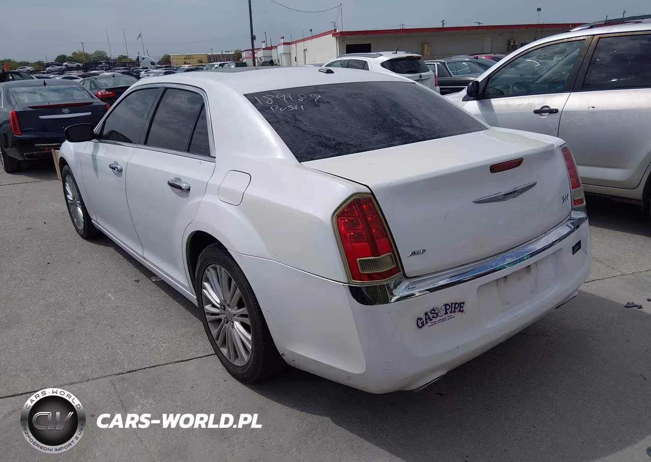 2012 Chrysler 300 Limited VIN:2C3CCAHG9CH184189 - 3
