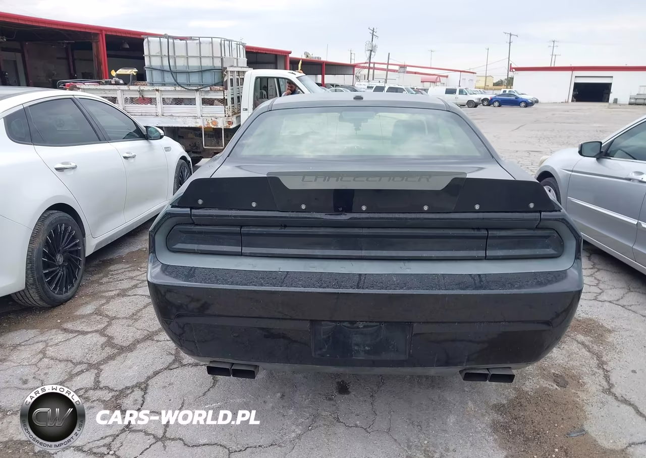 2009 Dodge Challenger Srt8 VIN:2B3LJ74W59H539130 - 16
