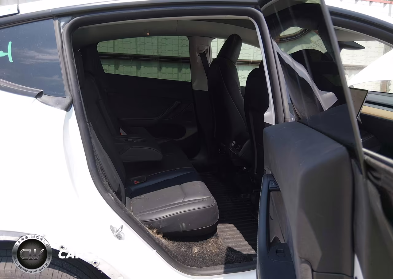 2022 Tesla Model Y Long Range Dual Motor All-Wheel Drive VIN:7SAYGDEE5NA014396 - 8