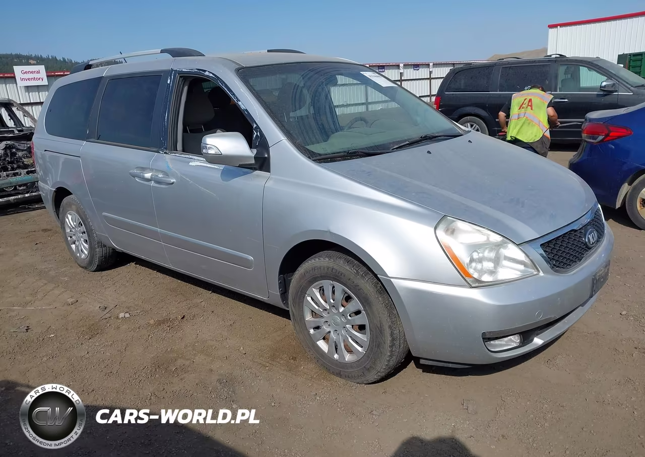 2014 Kia Sedona Lx