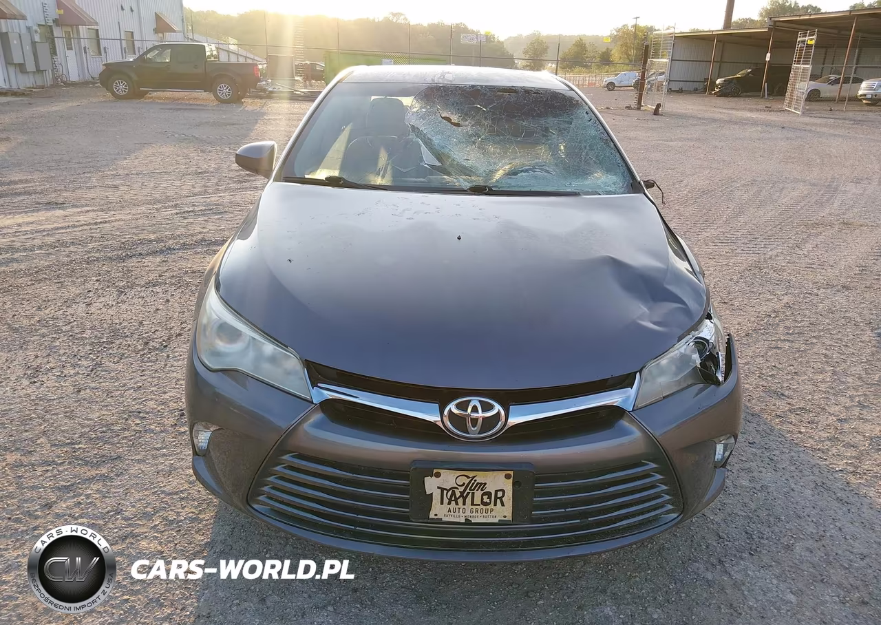 2015 Toyota Camry Le VIN:4T4BF1FK6FR496110 - 13