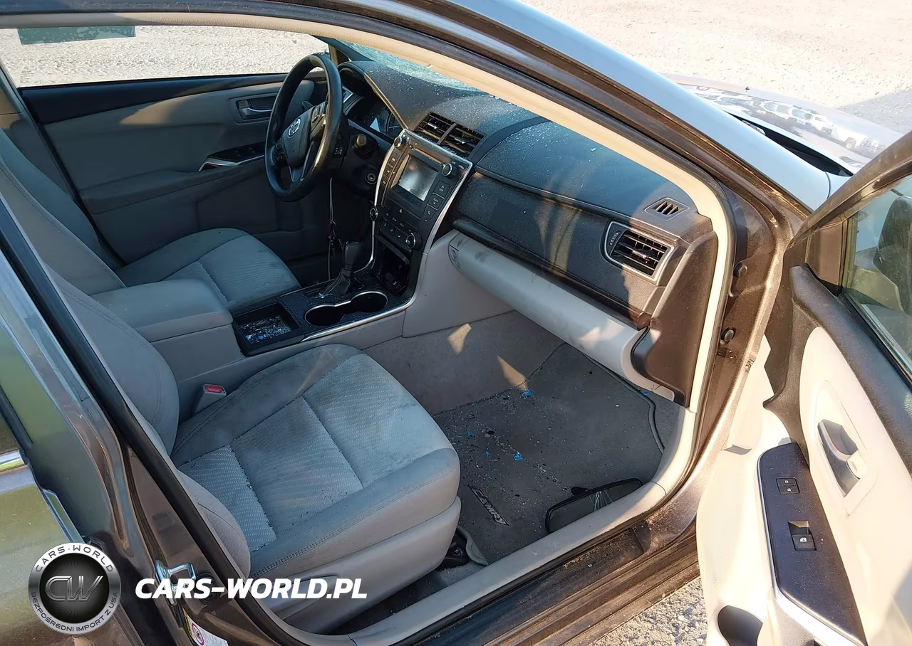 2015 Toyota Camry Le VIN:4T4BF1FK6FR496110 - 5