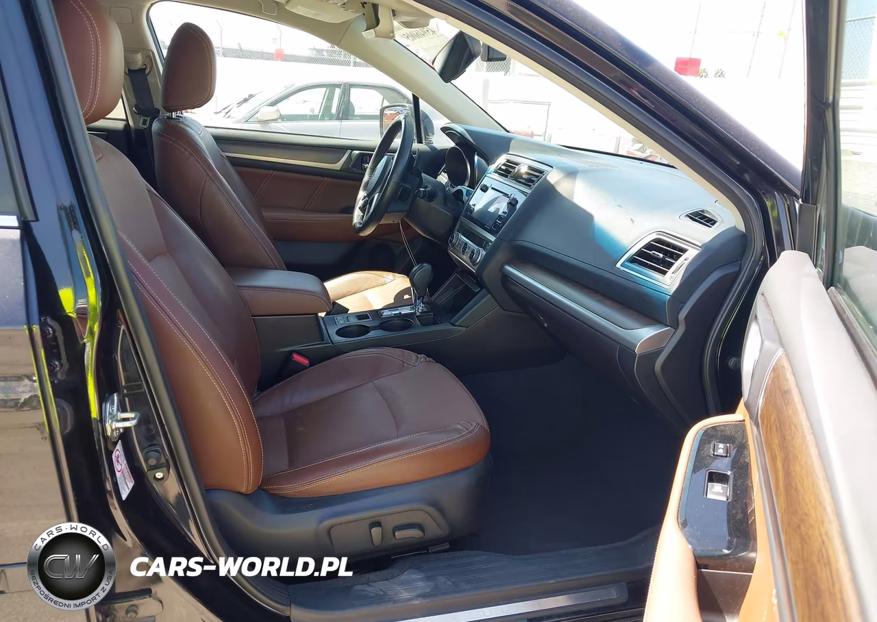 2017 Subaru Outback 3.6R Touring VIN:4S4BSETC7H3216861 - 5
