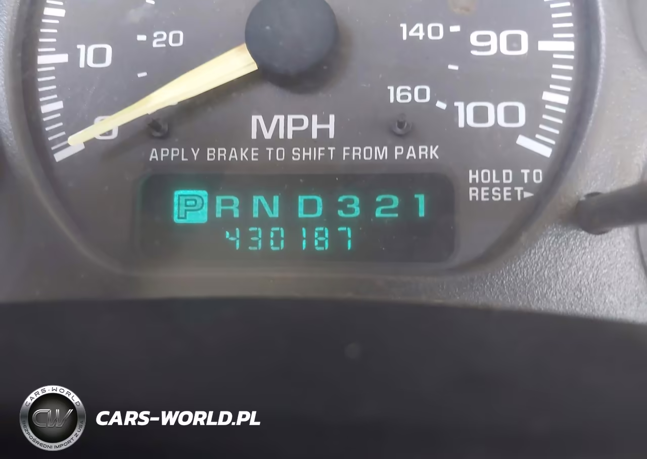 1999 Chevrolet Silverado 1500 VIN:1GCEC14W8XZ189648 - 7