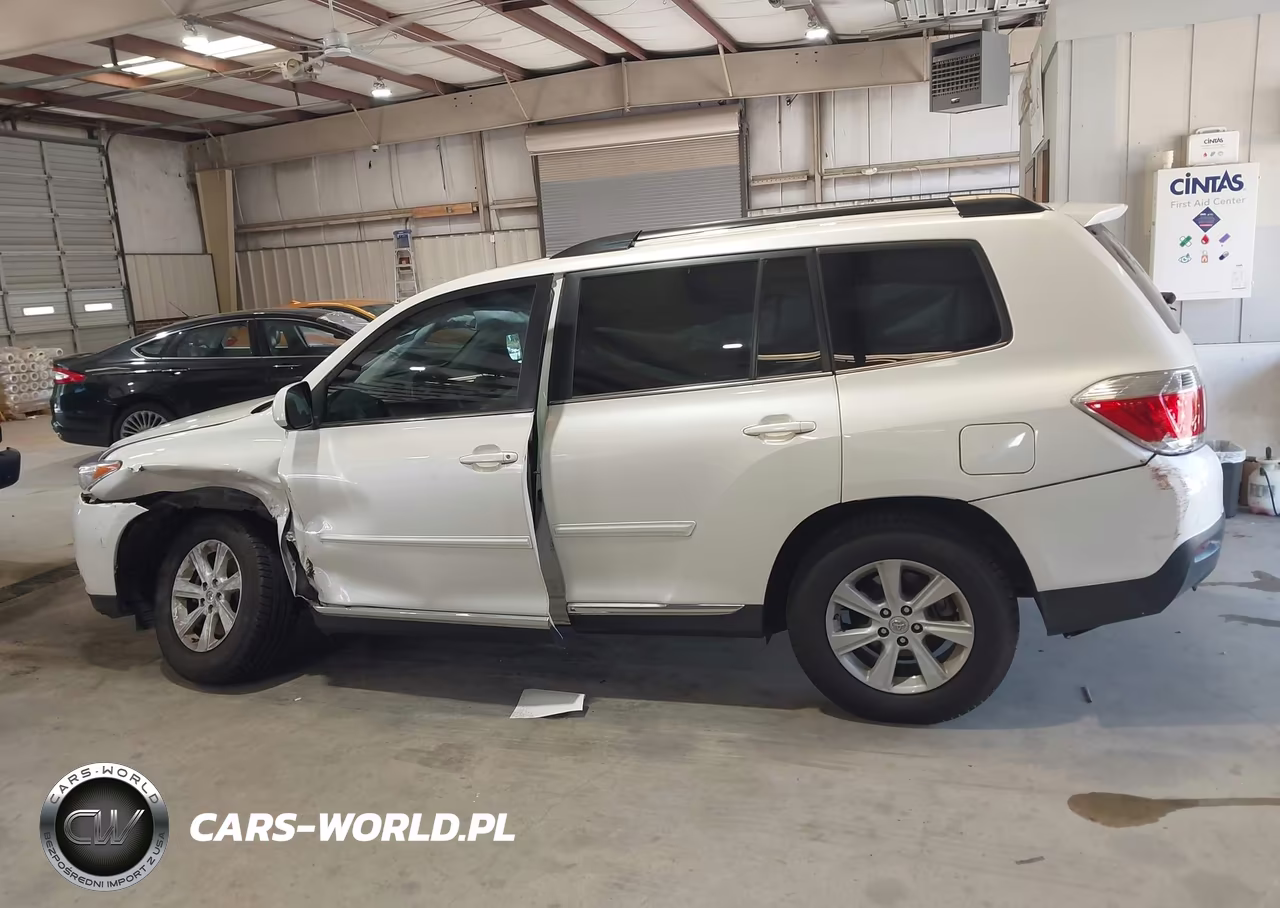 2013 Toyota Highlander Se V6 VIN:5TDZK3EH5DS122812 - 14