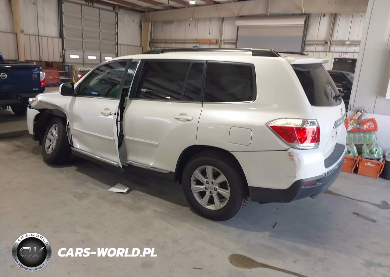 2013 Toyota Highlander Se V6 VIN:5TDZK3EH5DS122812 - 3