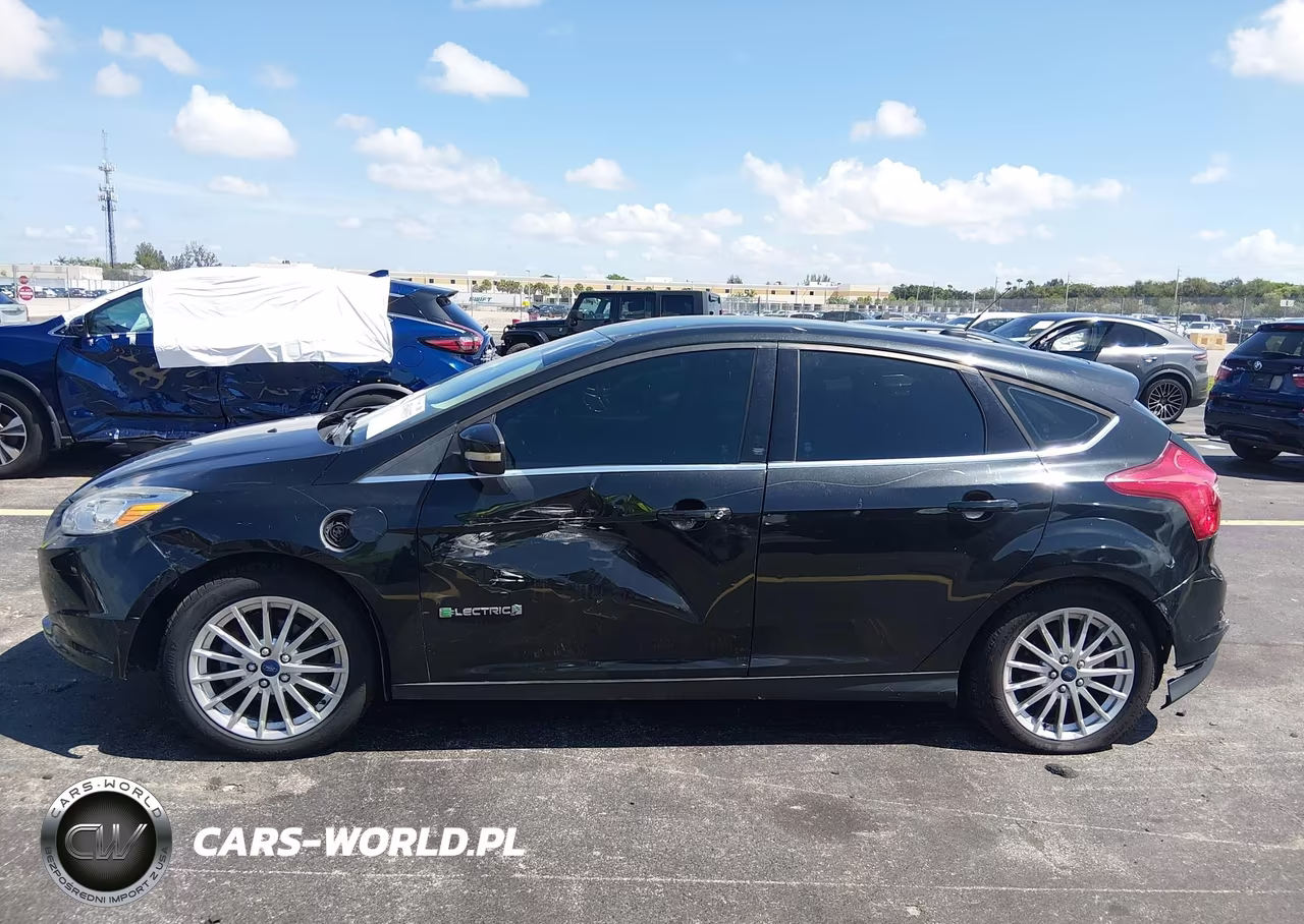 2013 Ford Focus Electric VIN:1FADP3R48DL305017 - 15