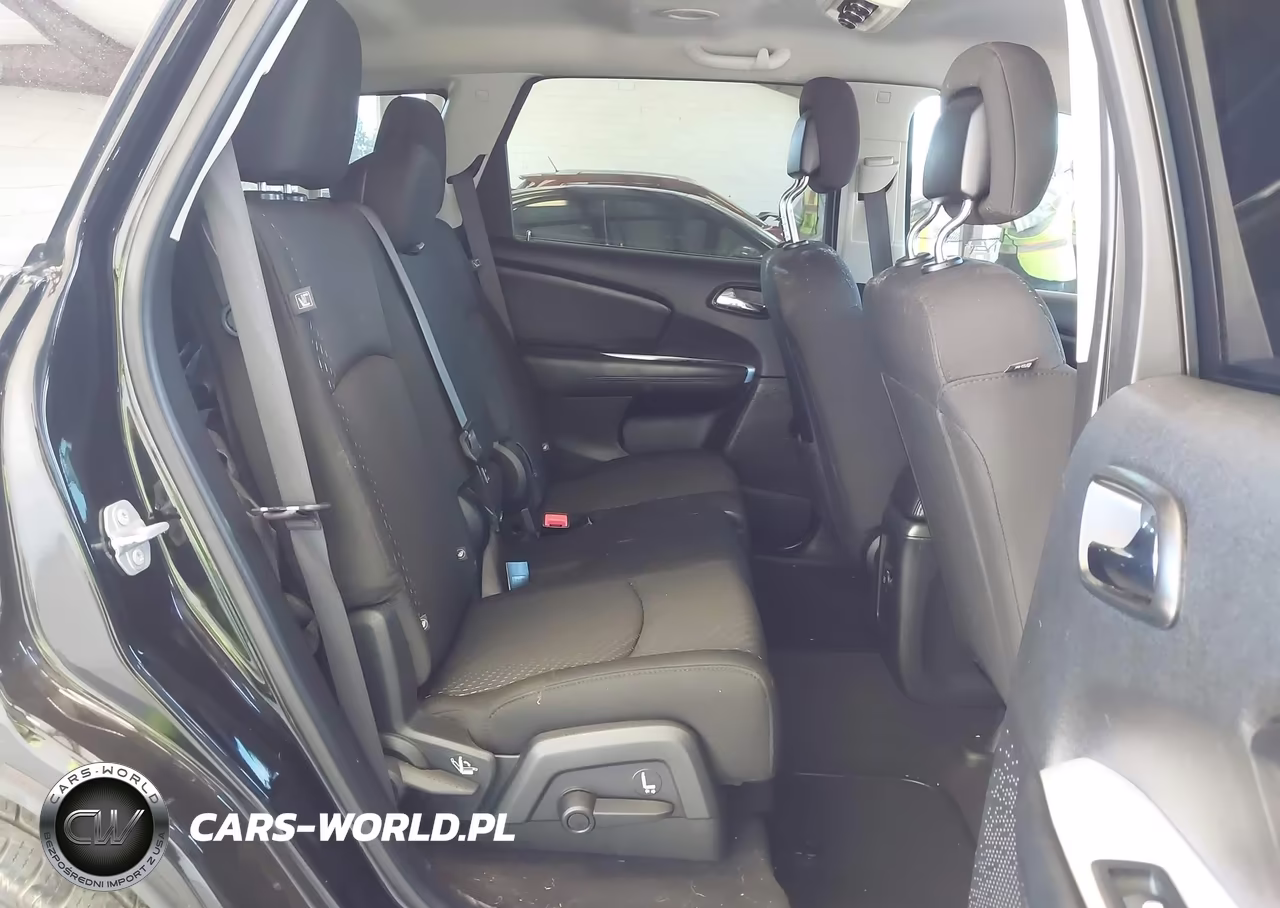 2019 Dodge Journey Se VIN:3C4PDCBB1KT862720 - 8
