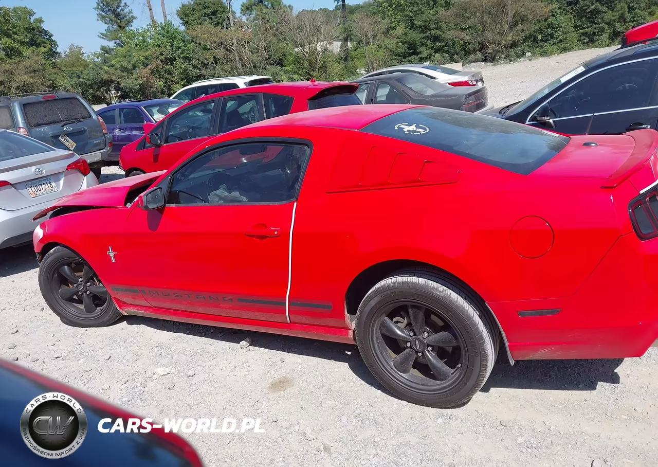 2013 Ford Mustang V6 Premium VIN:1ZVBP8AM9D5251349 - 12