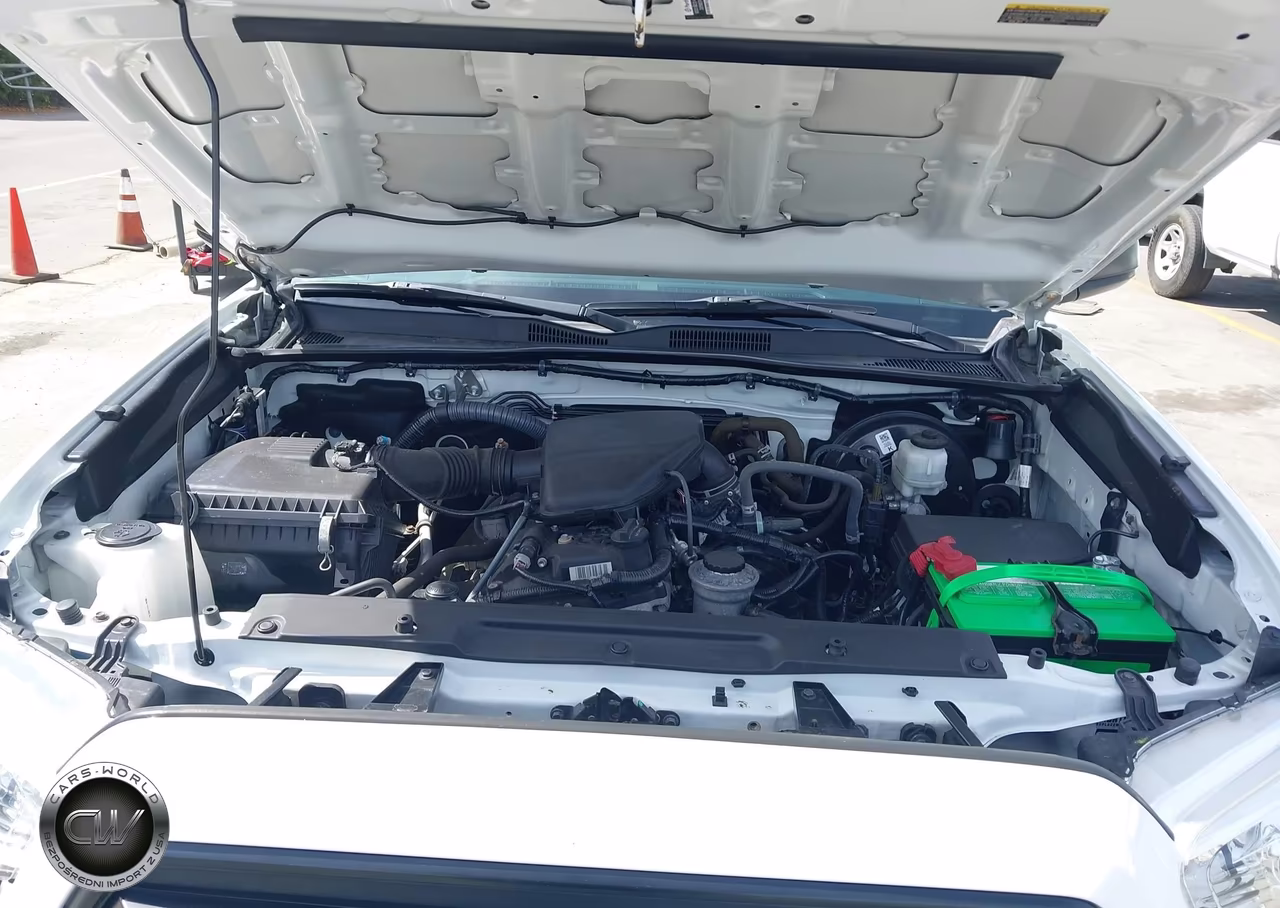 2020 Toyota Tacoma Sr VIN:5TFRX5GN7LX178758 - 10