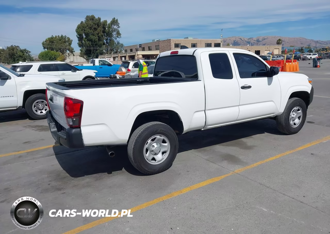 2020 Toyota Tacoma Sr VIN:5TFRX5GN7LX178758 - 4