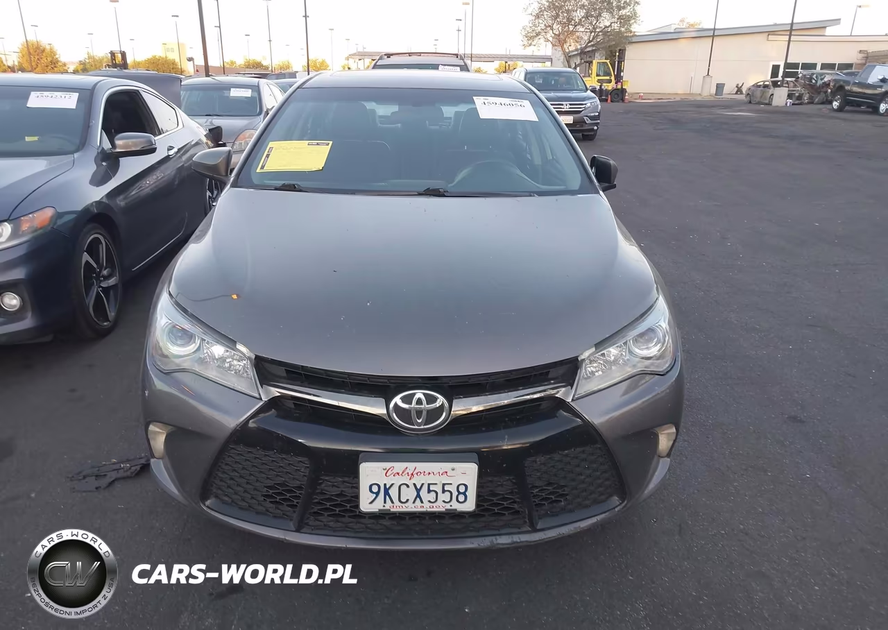 2017 Toyota Camry Se VIN:4T1BF1FK6HU311745 - 13
