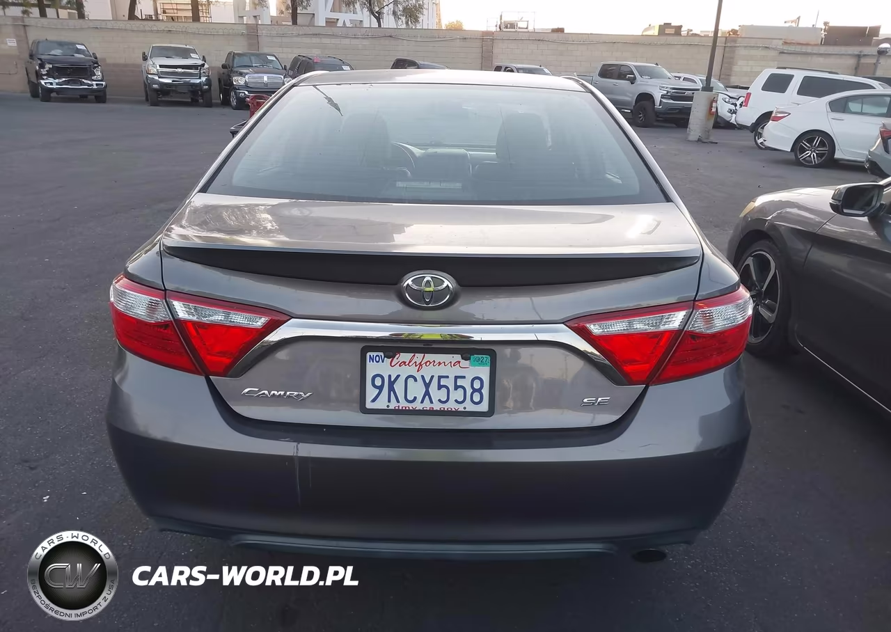 2017 Toyota Camry Se VIN:4T1BF1FK6HU311745 - 17
