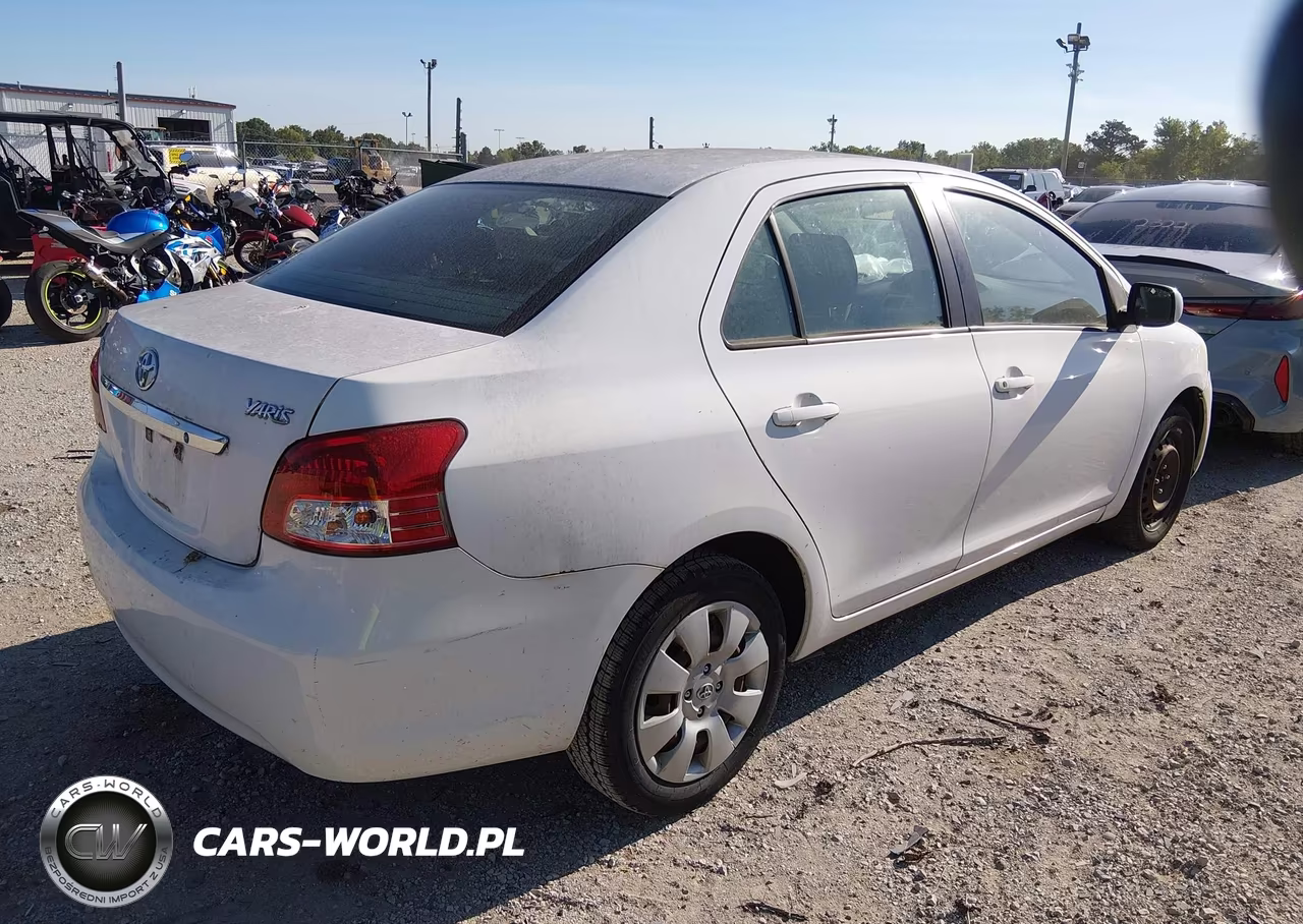 2010 Toyota Yaris VIN:JTDBT4K3XA1392365 - 4