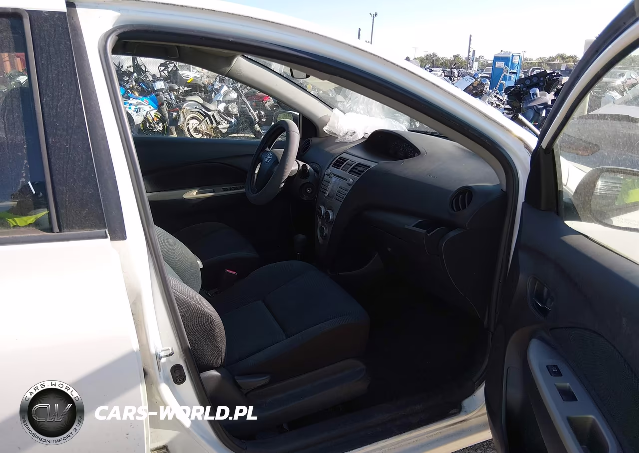 2010 Toyota Yaris VIN:JTDBT4K3XA1392365 - 5