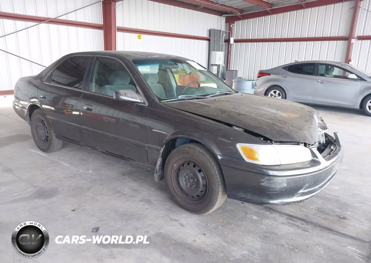 2001 Toyota Camry Le V6 – zdjęcie 1 z 11