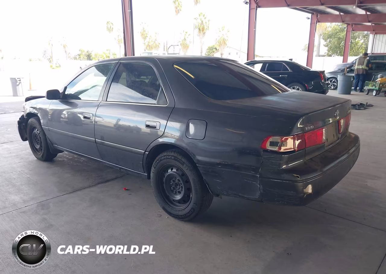 2001 Toyota Camry Le V6 VIN:JT2BF22K110339958 - 3