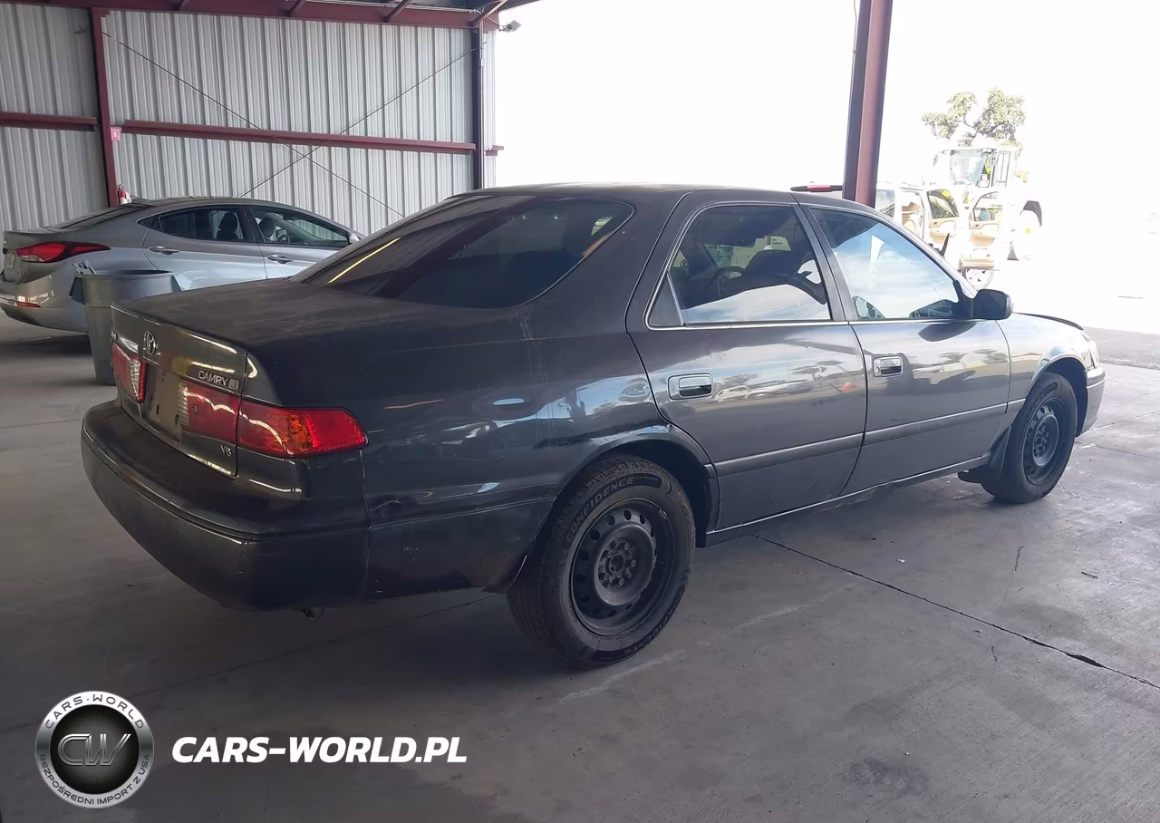2001 Toyota Camry Le V6 VIN:JT2BF22K110339958 - 4