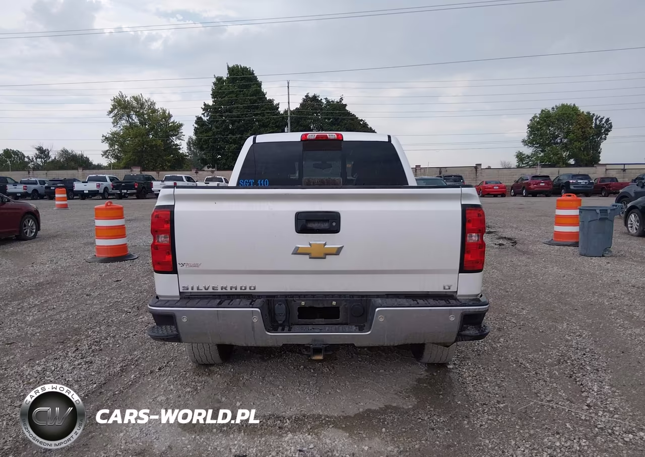 2018 Chevrolet Silverado 1500 1Lt VIN:3GCUKREC5JG176493 - 17