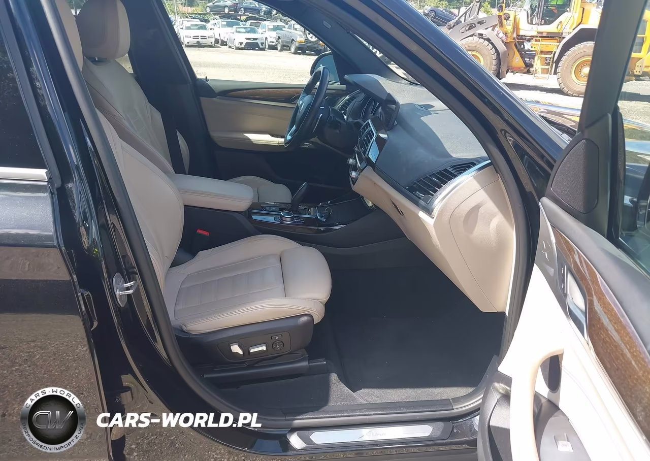 2020 BMW X3 xDrive30I VIN:5UXTY5C01L9B65233 - 5
