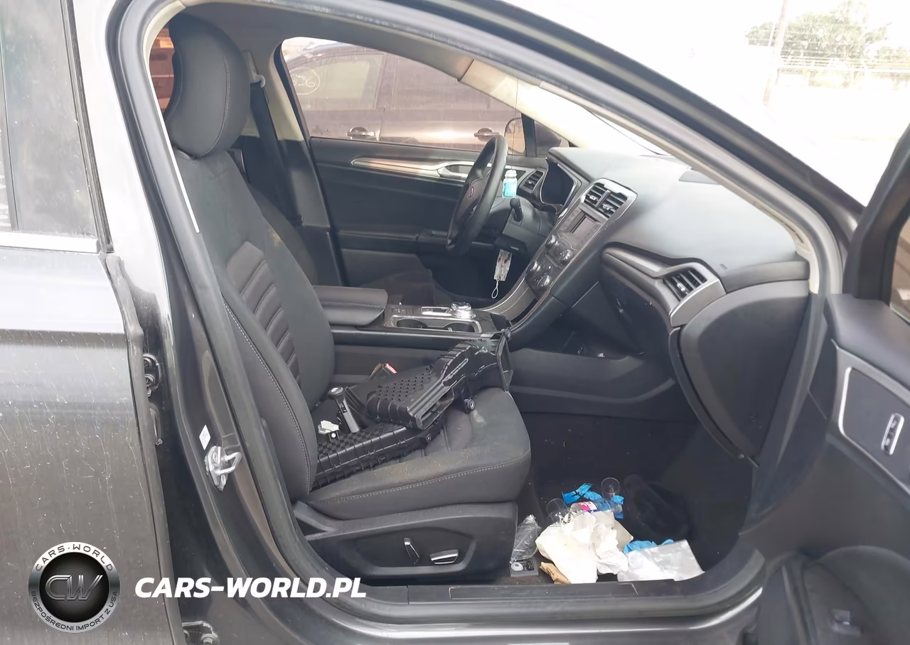 2018 Ford Fusion Hybrid Se VIN:3FA6P0LU4JR226134 - 5