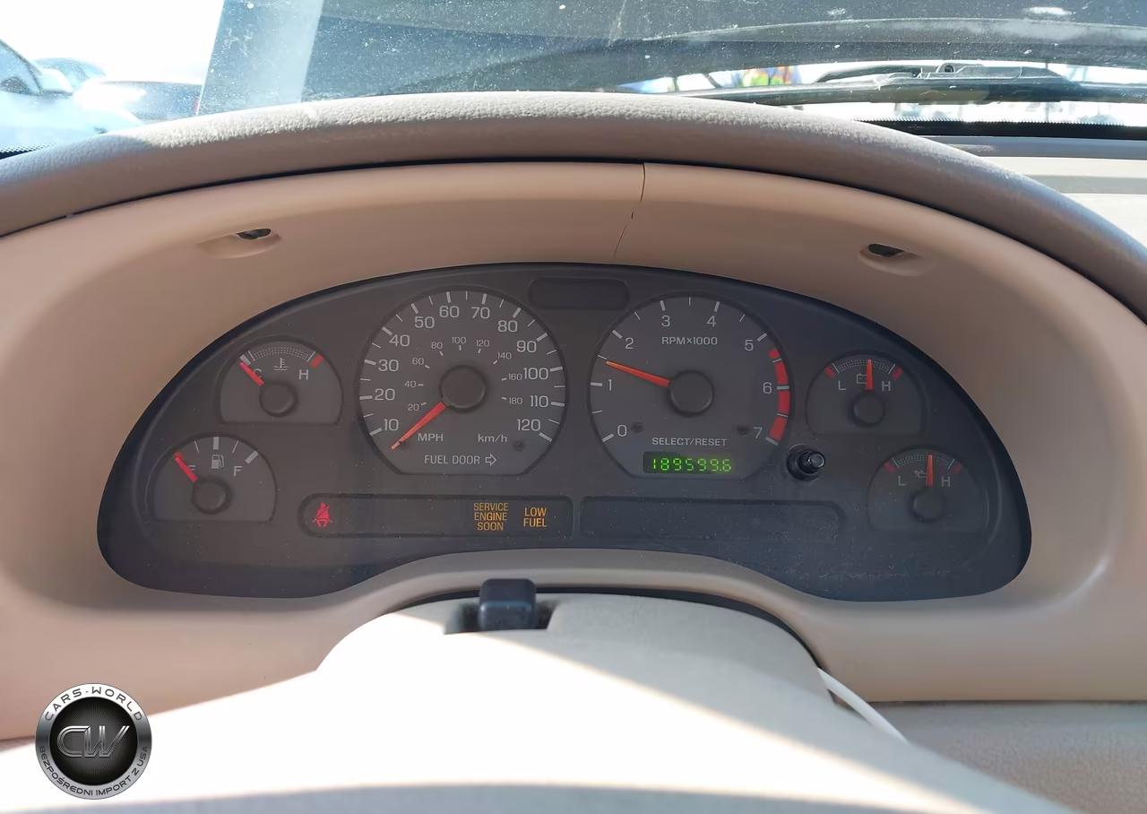 2001 Ford Mustang VIN:1FAFP44431F216097 - 7
