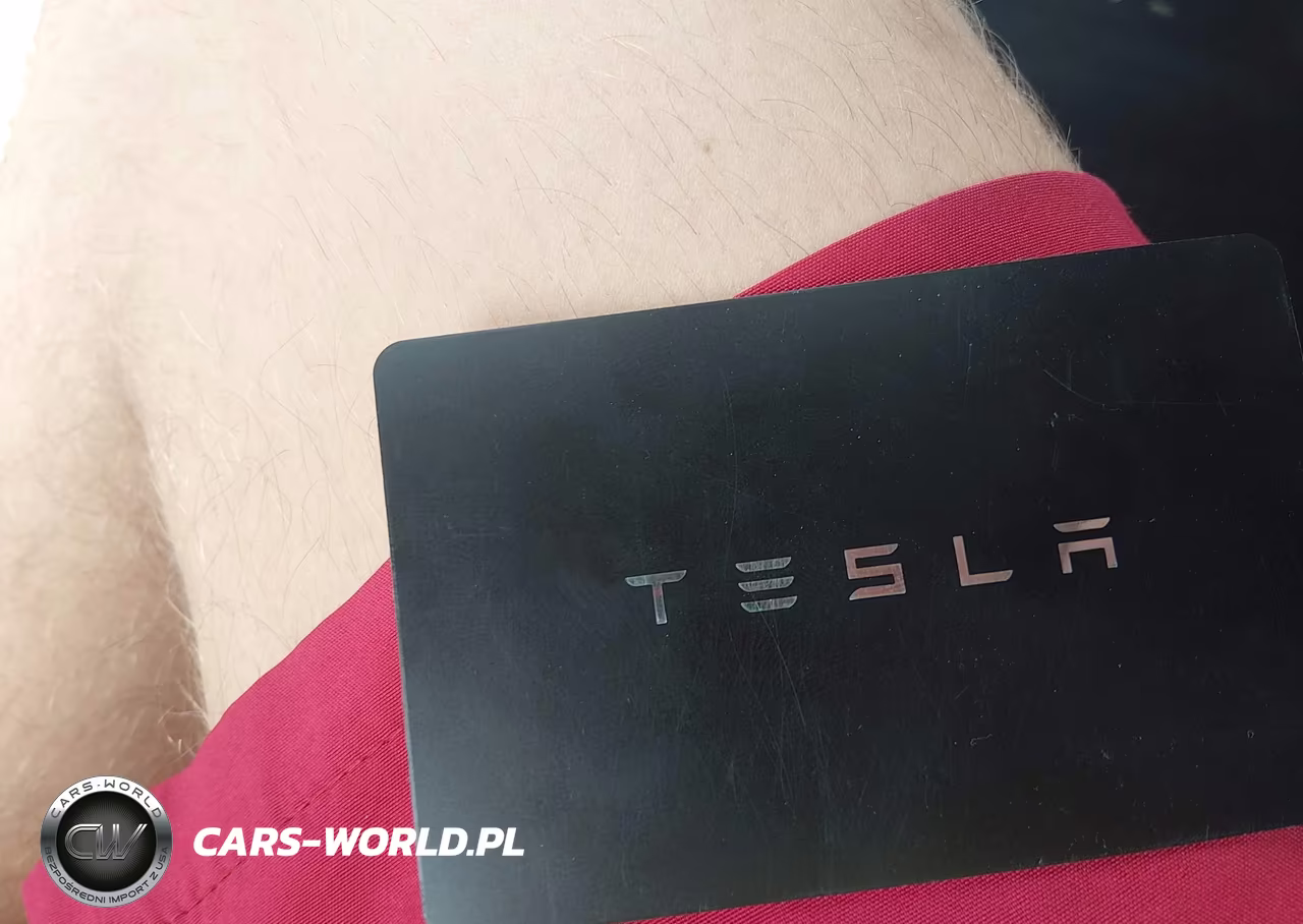 2018 Tesla Model 3 Long Range-Mid Range VIN:5YJ3E1EA2JF049077 - 10